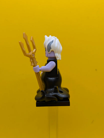 Ursula coldis-17 Disney, Series 1 (Complete Set with Stand and Accessories) CMF Lego Minifigure