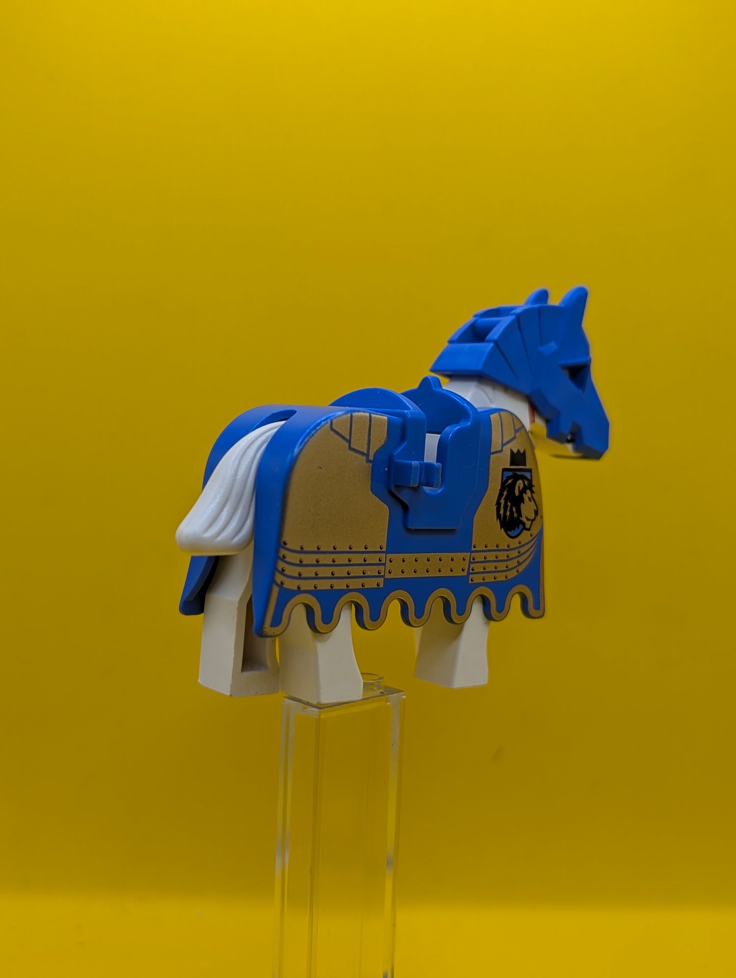 Horse 4493c01pb04 Black Eyes, White Pupils and Dark Orange Bridle Pattern With Armor Castle Lego Minifigure