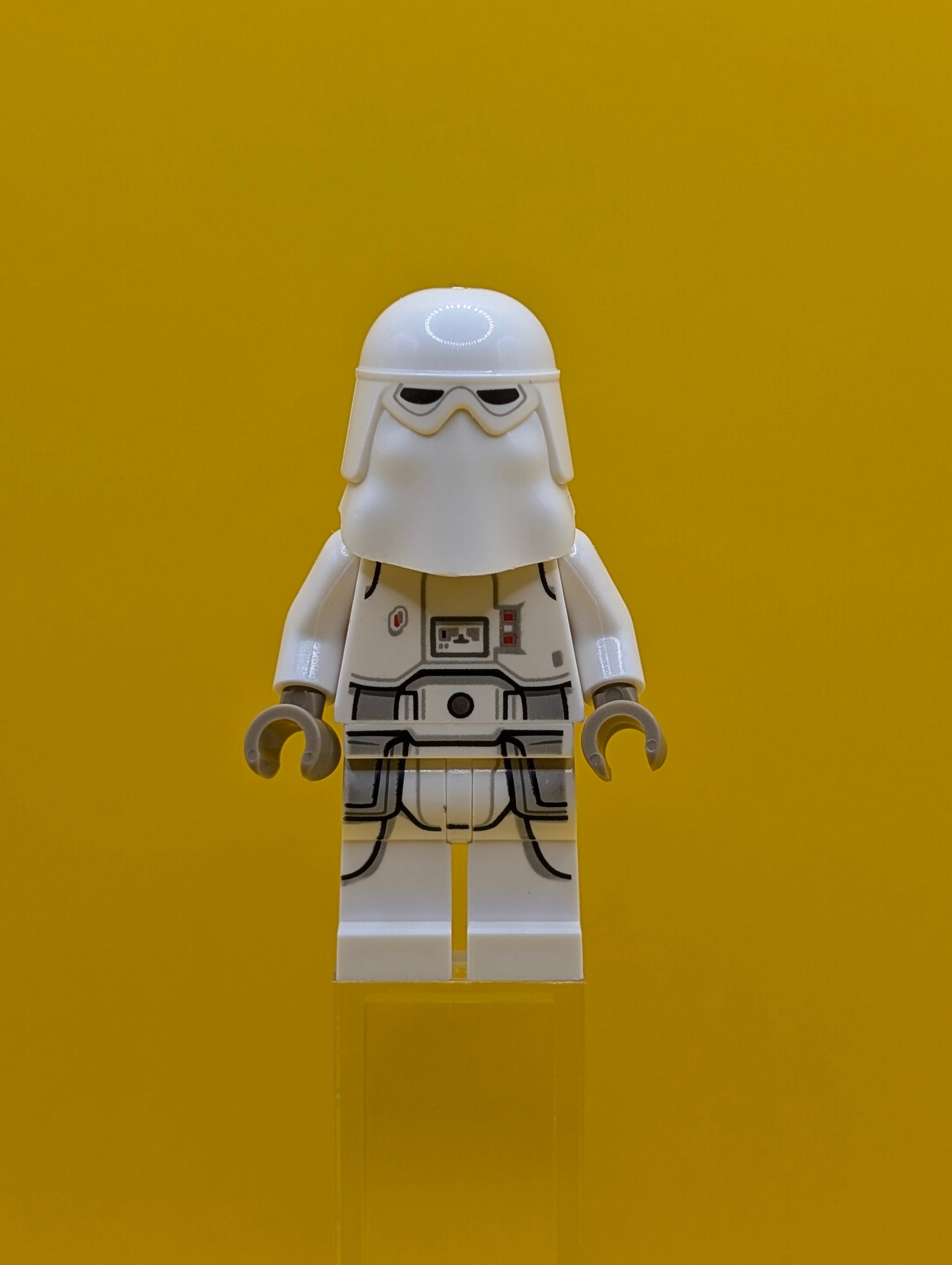 Snowtrooper sw1180 Female Reddish Brown Star Wars Minifigure Lego