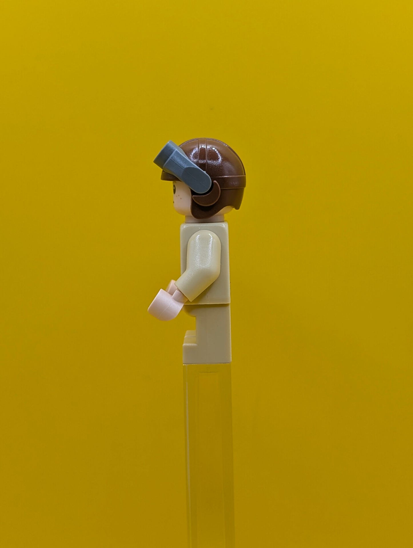 Anakin Skywalker sw1001 Short Legs, Reddish Brown Aviator Cap Star Wars Lego Minifigure