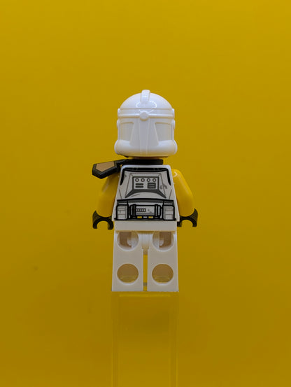 Clone Trooper sw1422 327th Star Corps (Phase 2) - Nougat Head Star Wars Lego Minifigure