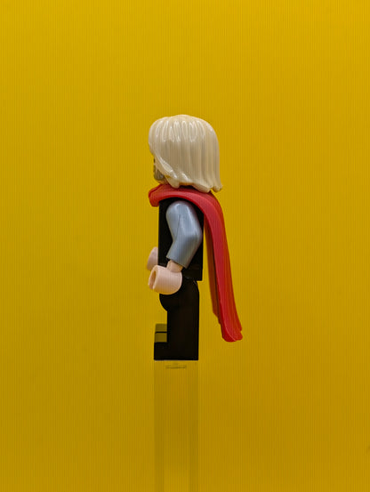 Thor sh0972 Flexible Rubber Cape, Black Legs, Tousled Hair Marvel Lego Minifigure