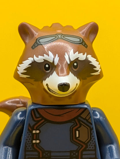 Rocket Raccoon sh1068 Dark Blue Outfit, Dark Red Scarf, Reddish Brown Head Marvel Lego Minifigure