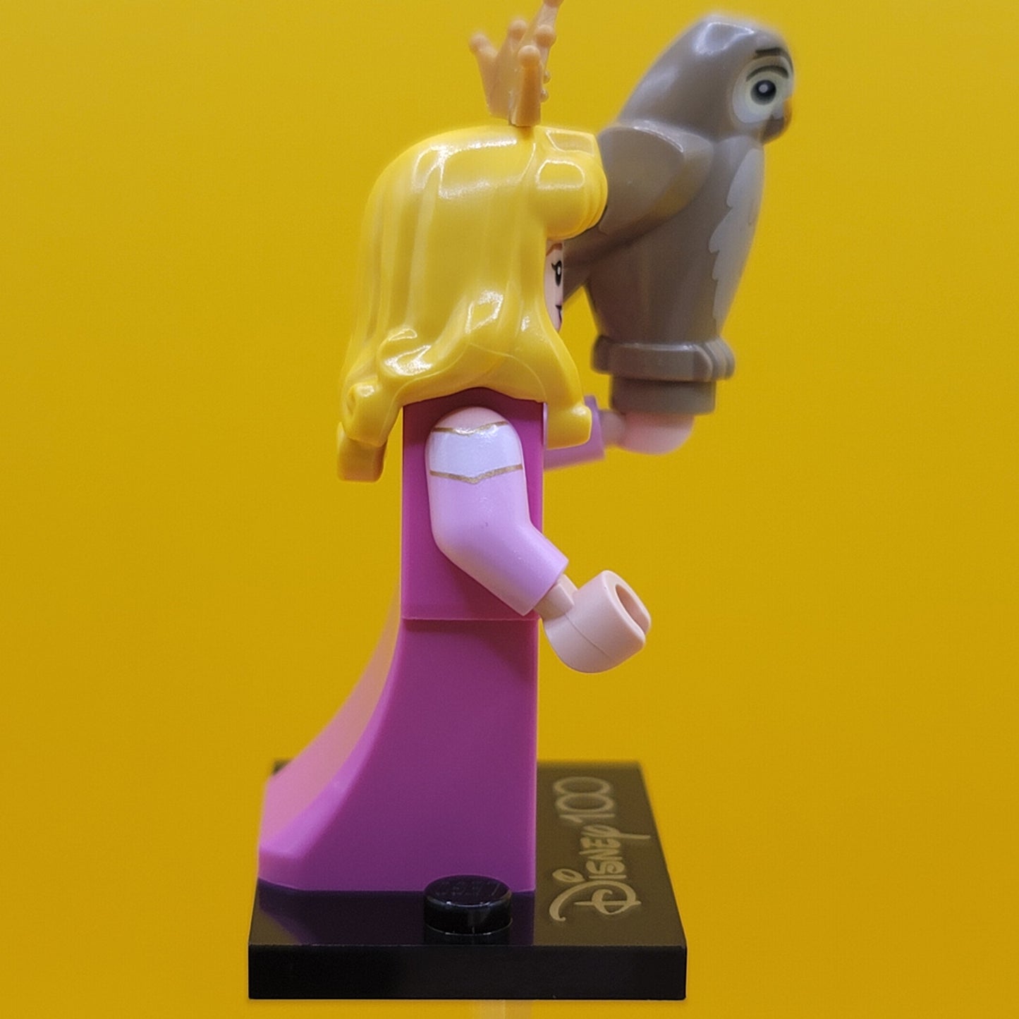 Aurora CMF Minifigure Lego Disney 100 (Complete Set, with stand and accessories) coldis100-8