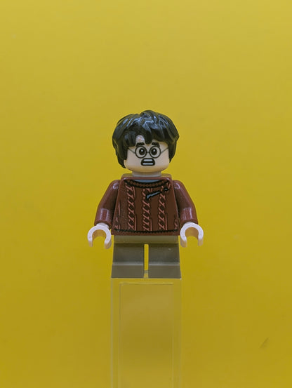 Harry Potter hp278 Dark Red Torn Sweater, Dark Tan Short Legs Harry Potter Lego Minifigure