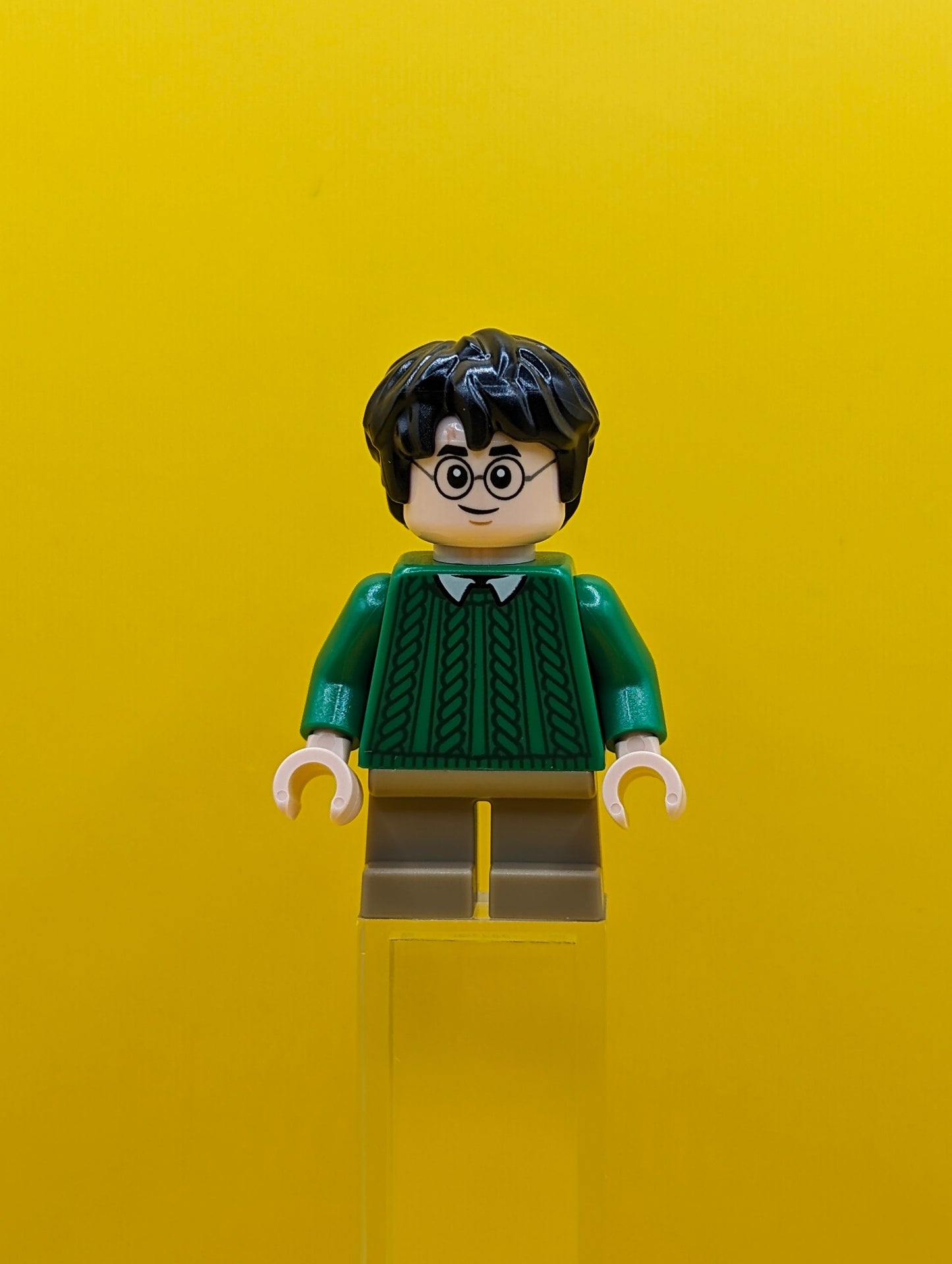 Harry Potter hp475 Green Sweater, Dark Tan Short Legs Minifigure Lego