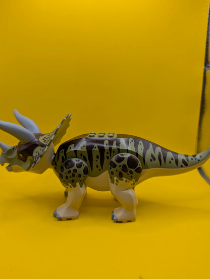 Dinosaur Triceratops tricera04 with Olive Green and Dark Brown Stripes on Back Jurassic World Lego Minifigure