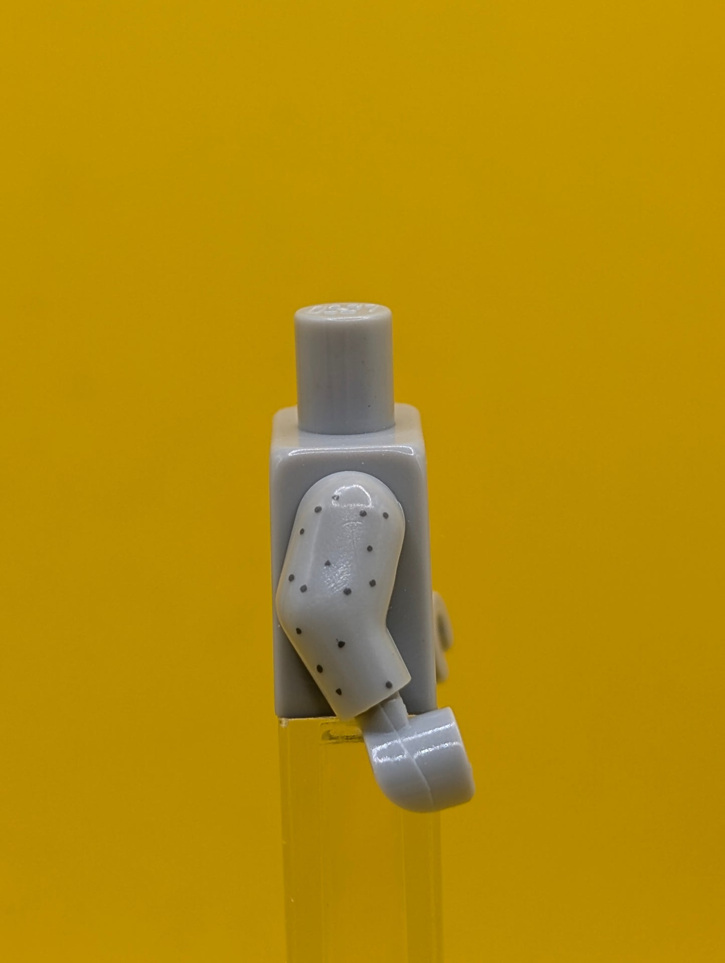 973pb2117c01 Torso Bare Chest with Crack and Speckled Stone Pattern / Light Bluish Gray Arms with Speckled Stone Pattern / Light Bluish Gray Hands Lego