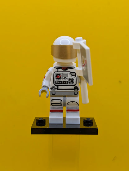 Astronaut col15-2 Series 15 (Complete Set with Stand and Accessories) CMF Lego Minifigure