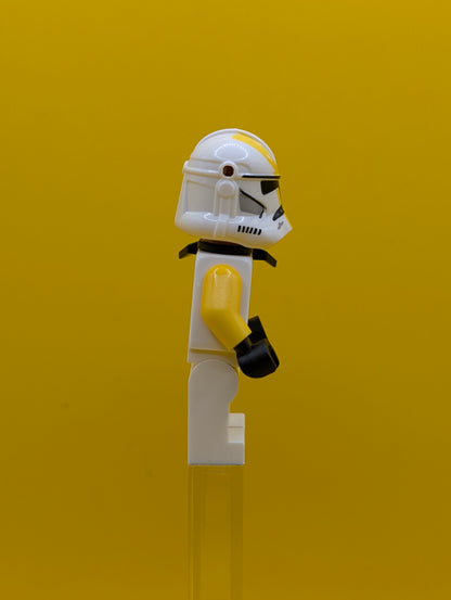 Clone Trooper sw1422 327th Star Corps (Phase 2) - Nougat Head Star Wars Lego Minifigure