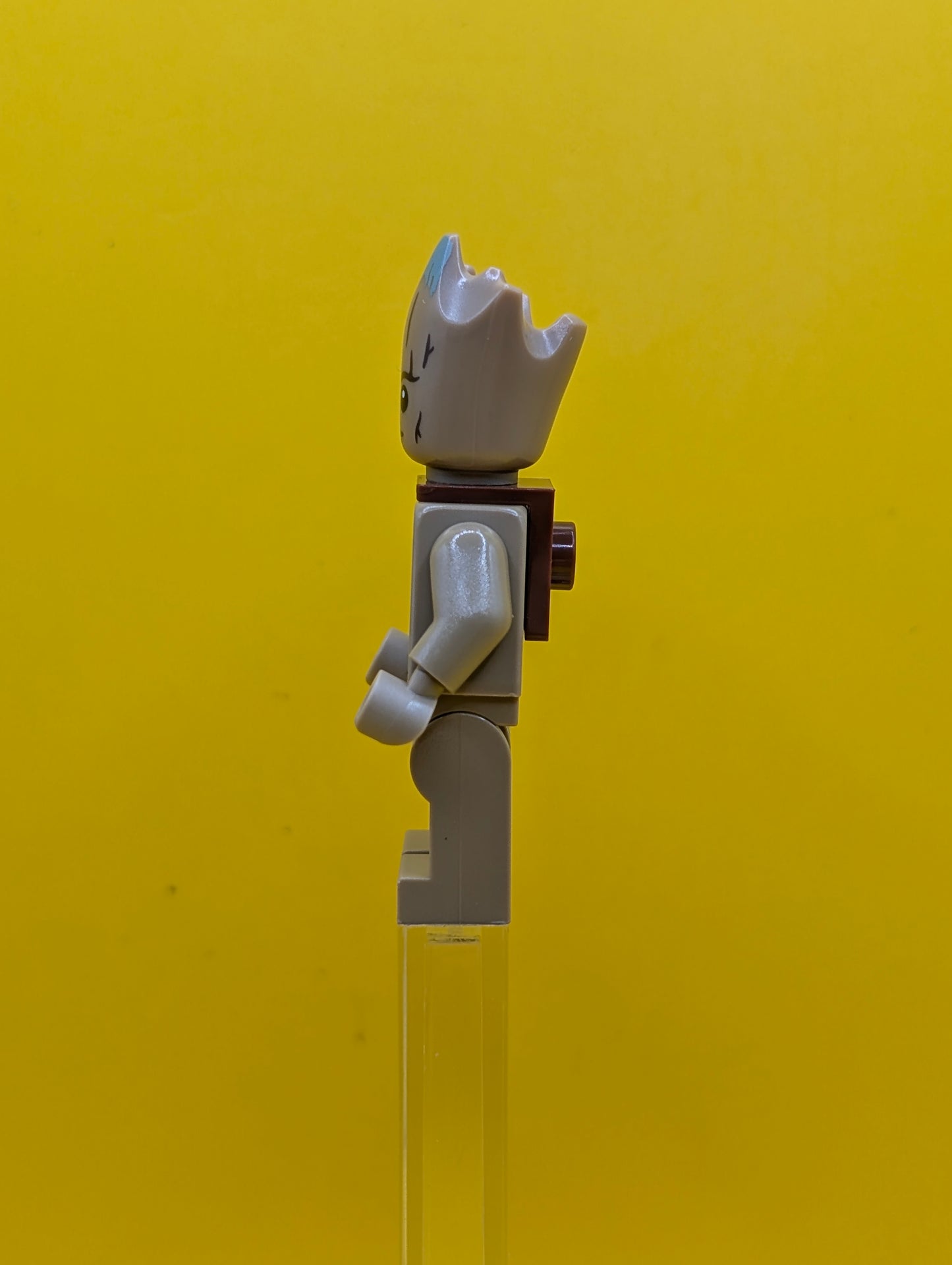 Groot sh0836 Teen Groot - Dark Tan with Neck Bracket Marvel Lego Minifigure