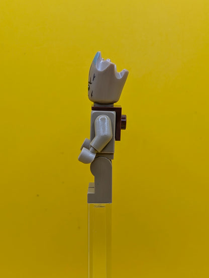 Groot sh0836 Teen Groot - Dark Tan with Neck Bracket Marvel Lego Minifigure