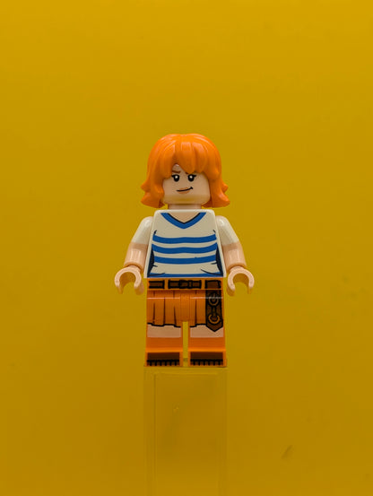 Nami op005 White Shirt One Piece Lego Minifigure