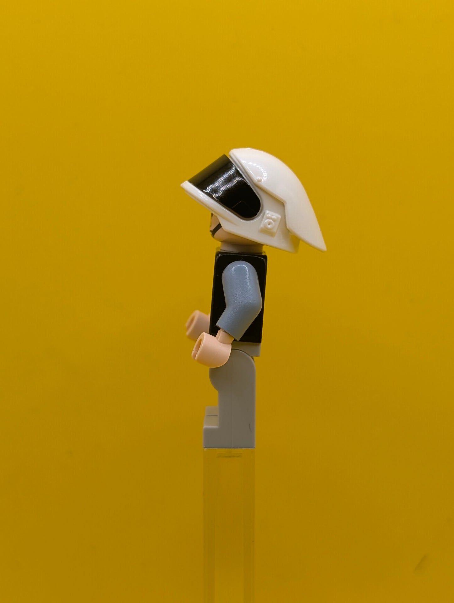 Rebel Fleet Trooper sw1391 Male, Vest with Pockets, Black Neck, Dark Brown Eyebrows Star Wars Lego Minifigure