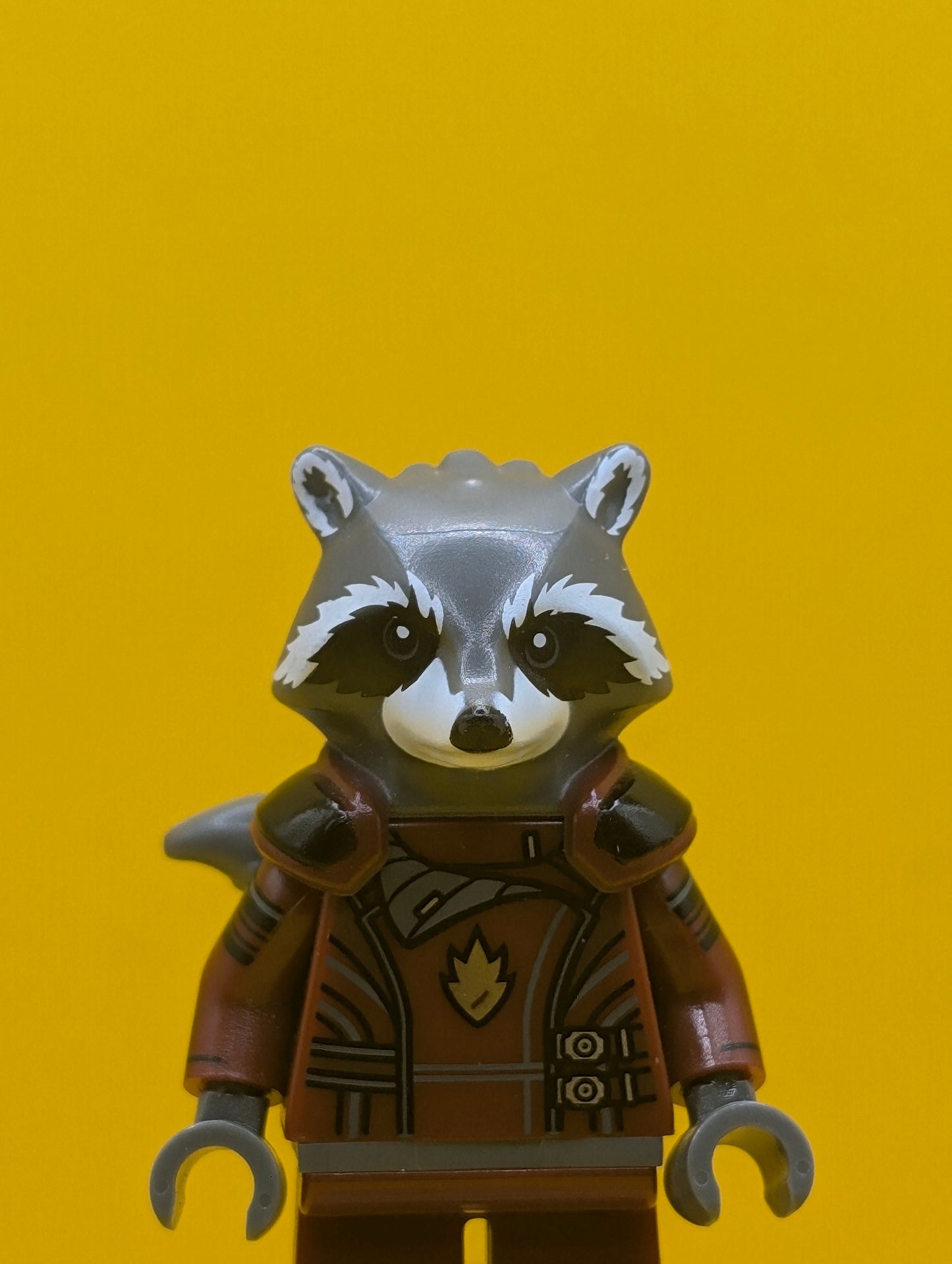 Rocket Raccoon sh0090 Dark Red Outfit Dark Bluish Gray Head