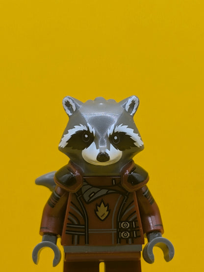 Rocket Raccoon sh0090 Dark Red Outfit Dark Bluish Gray Head