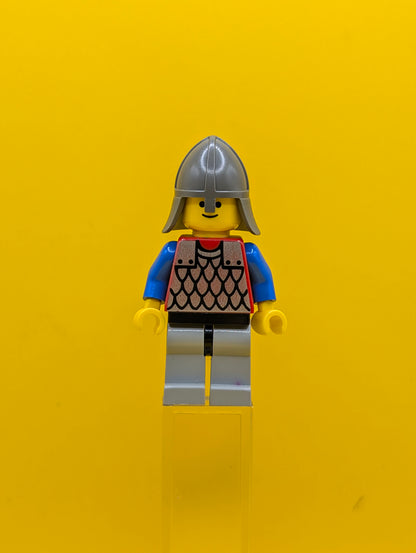 Scale Mail cas160 Red with Blue Arms, Light Gray Legs with Black Hips, Dark Gray Neck-Protector Castle Lego Minifigure