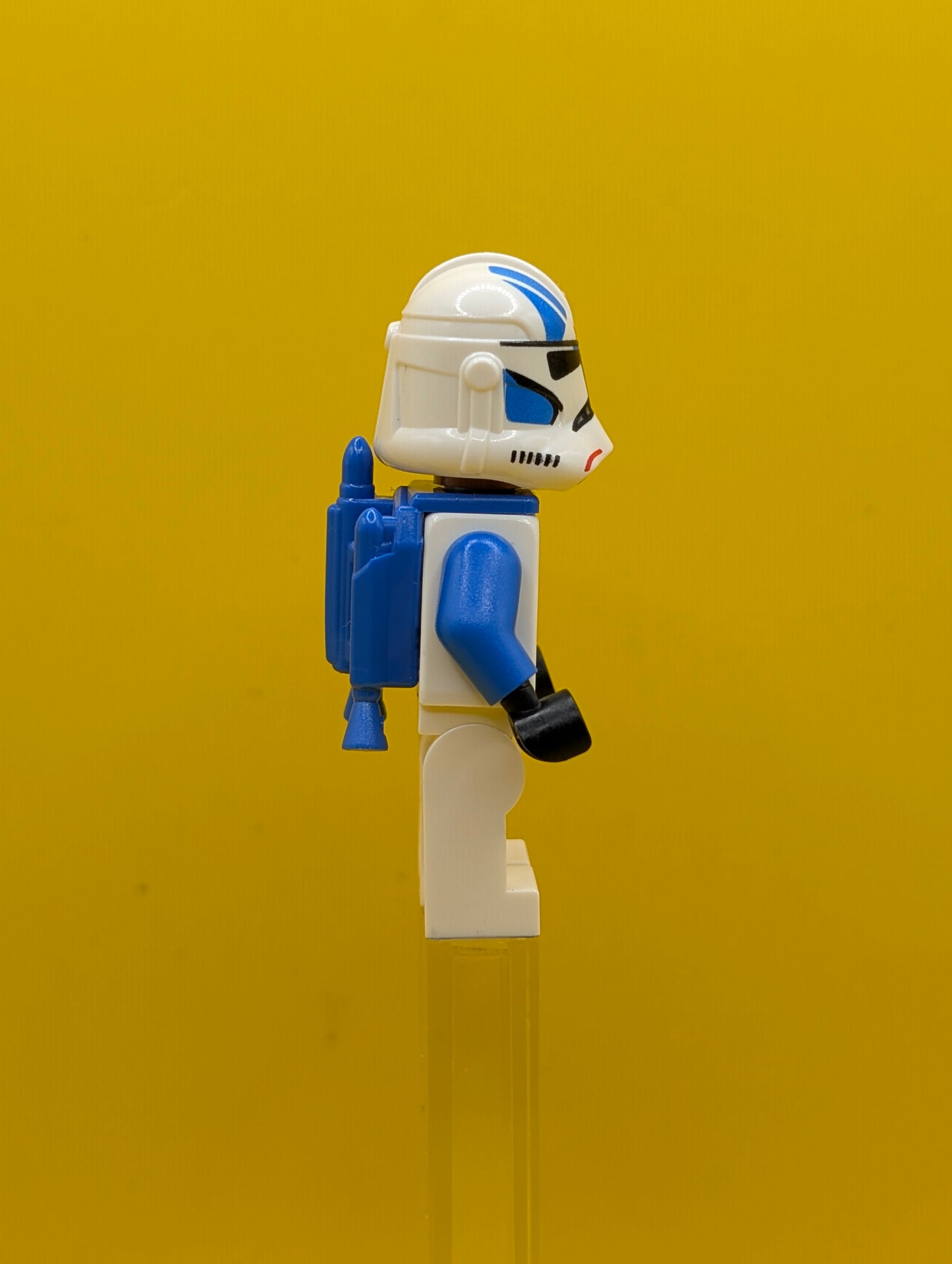 Clone Jet Trooper sw1093 501st Legion (Phase 2) - Nougat Head Star Wars Lego Minifigure