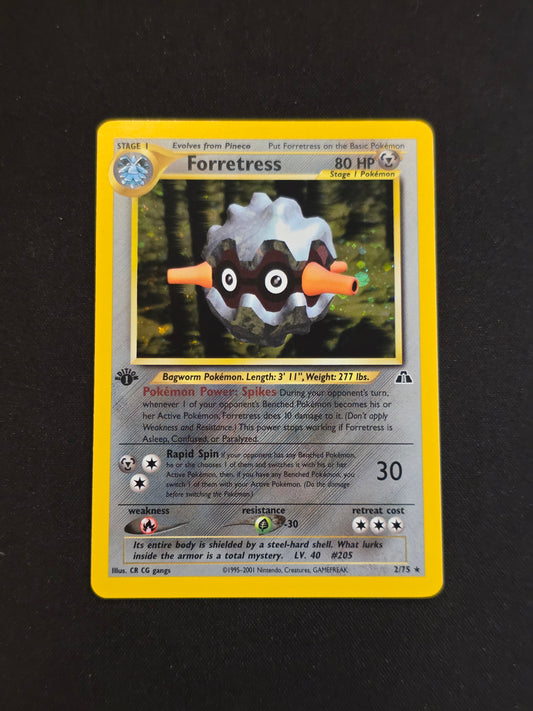Forretress (1st Edition) #2/75 -Neo Discovery