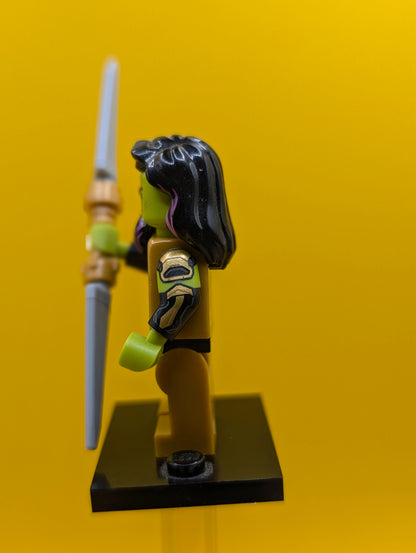 Gamora colmar-12 with Blade of Thanos Marvel Studios Series 1 (complete Set with Stand and Accessories)
