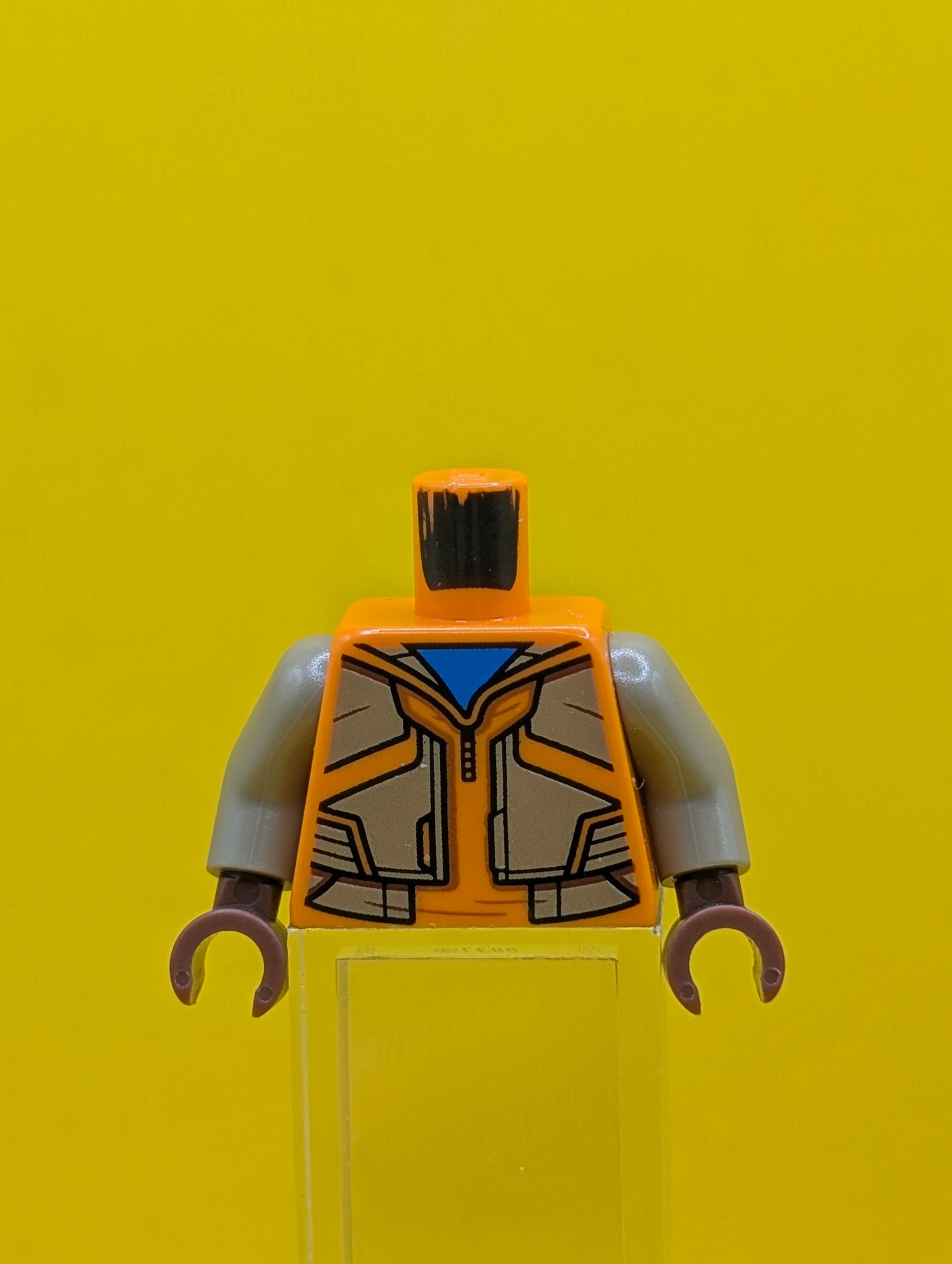 973pb5134c01 Torso Jacket with Dark Tan Panels over Dark Azure Shirt Pattern / Dark Tan Arms / Reddish Brown Hands Lego