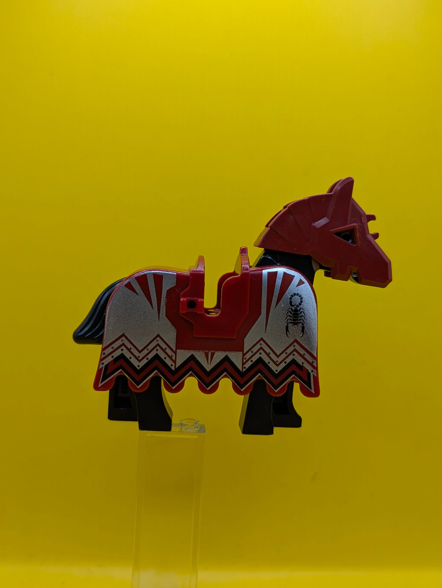 Horse 4493c01pb02 Black Eyes Circled with White, Brown Bridle Pattern With Armor Lego Minifigure