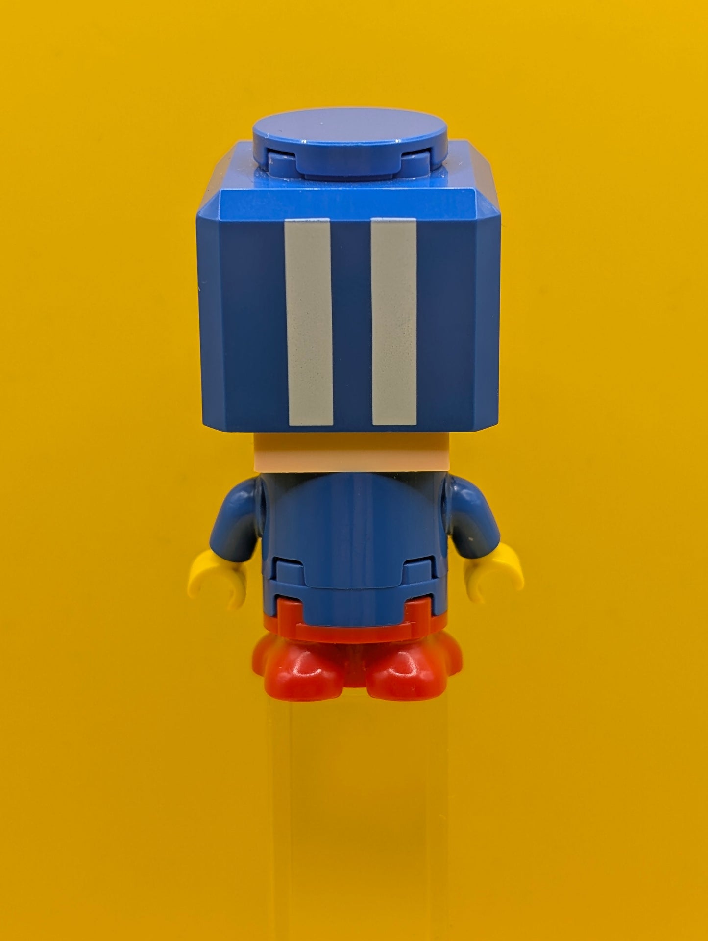 Blue Toad mar0215 Pit Crew Uniform Super Mario Lego Minifigure