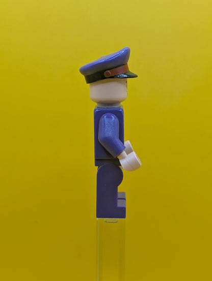Stanley (Stan) Shunpike hp192 Knight Bus Conductor Uniform with Black Tie, Hat with Red Band Harry Potter Lego Minifigure