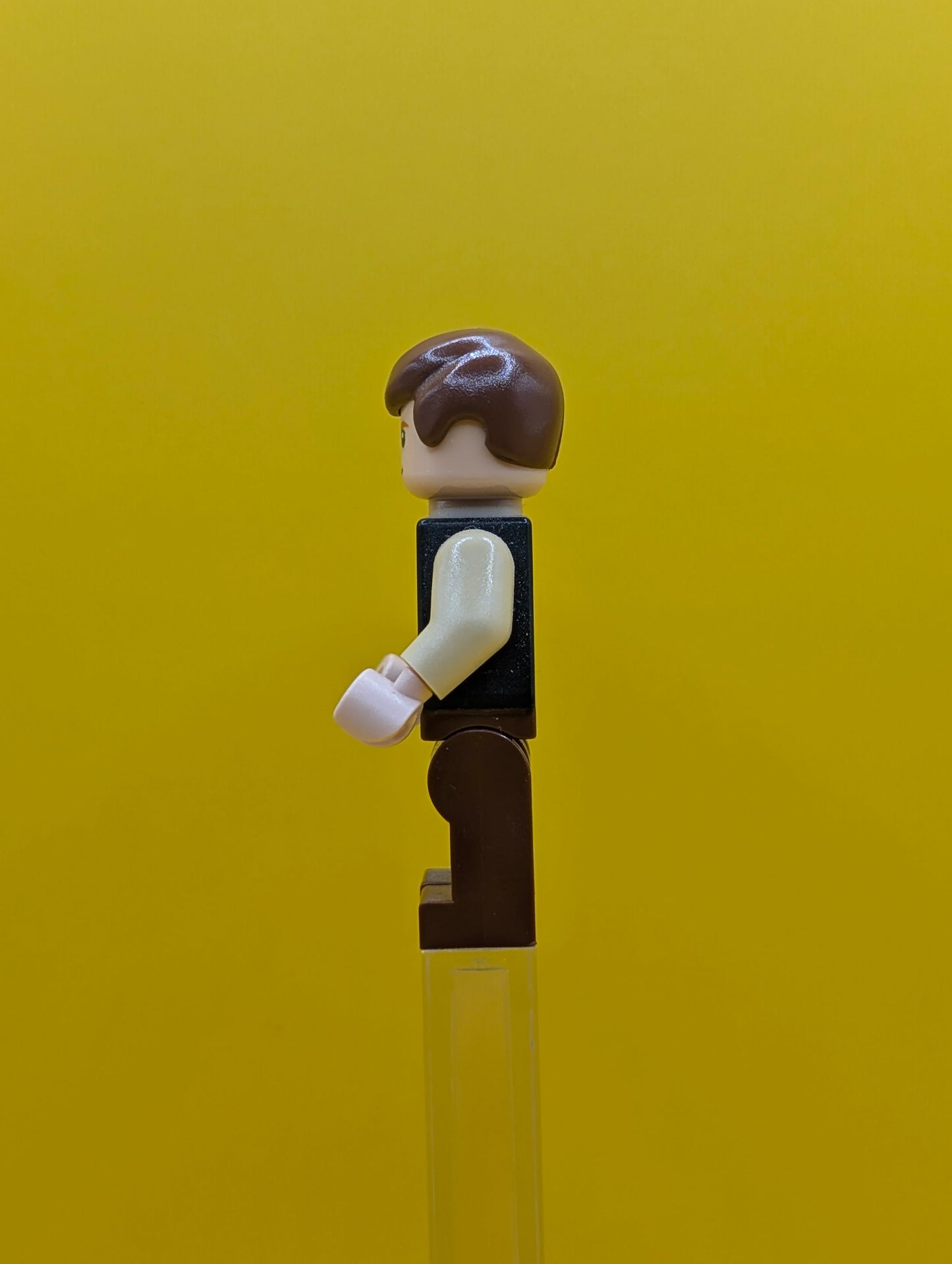 Han Solo sw0179a Light Nougat, Black Vest (2010) Star Wars Lego Minifigure