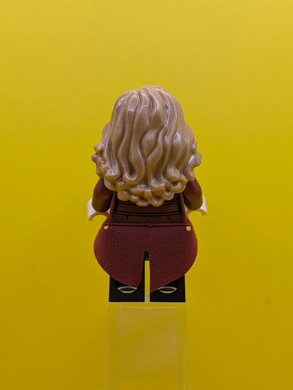 The Scarlet Witch sh0897 (Wanda Maximoff) Marvel Minifigure Lego