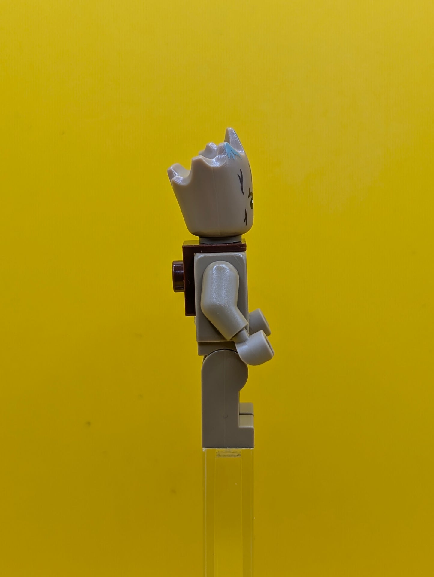 Groot sh0836 Teen Groot - Dark Tan with Neck Bracket Marvel Lego Minifigure