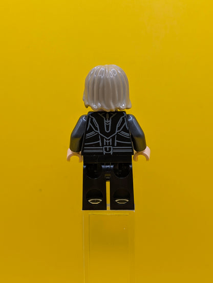 Thor sh1069 Flexible Rubber Cape, Black Legs, Dark Tan Tousled Hair Marvel Lego Minifigure