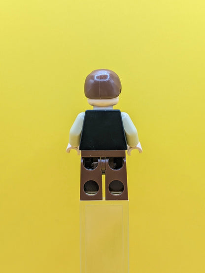 Han Solo sw0179a Light Nougat, Black Vest (2010) Star Wars Lego Minifigure