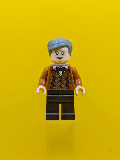 Horace Slughorn hp230 Reddish Brown Vest Harry Potter Lego Minifigure