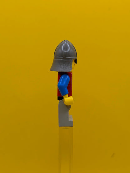 Scale Mail cas160 Red with Blue Arms, Light Gray Legs with Black Hips, Dark Gray Neck-Protector Castle Lego Minifigure