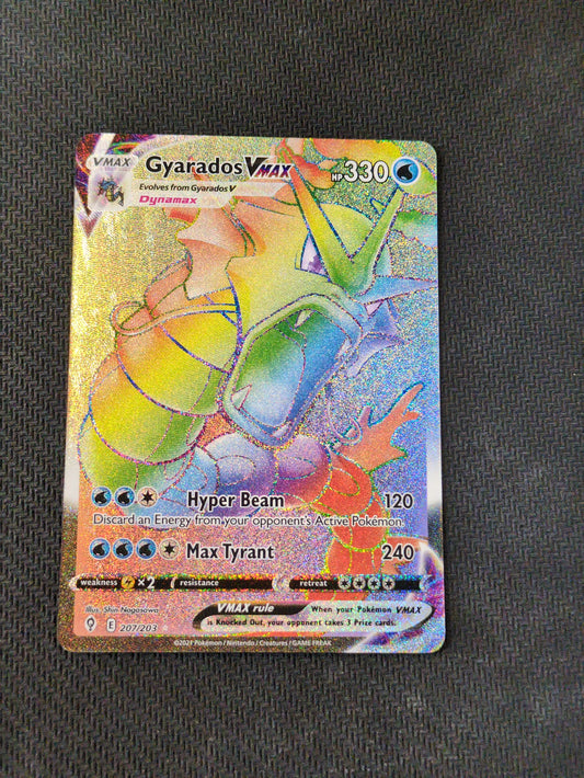 Gyarados VMAX #207/203 (Secret) SWSH07: Evolving Skies