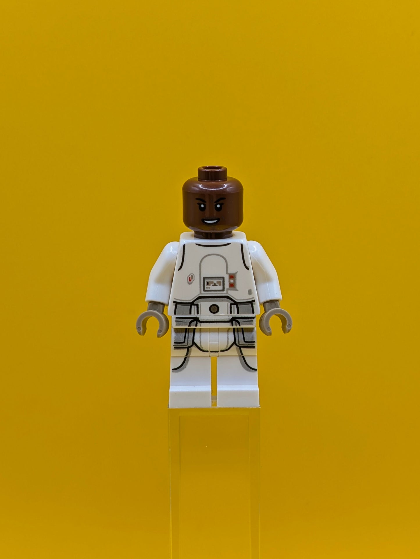 Snowtrooper sw1180 Female Reddish Brown Star Wars Minifigure Lego