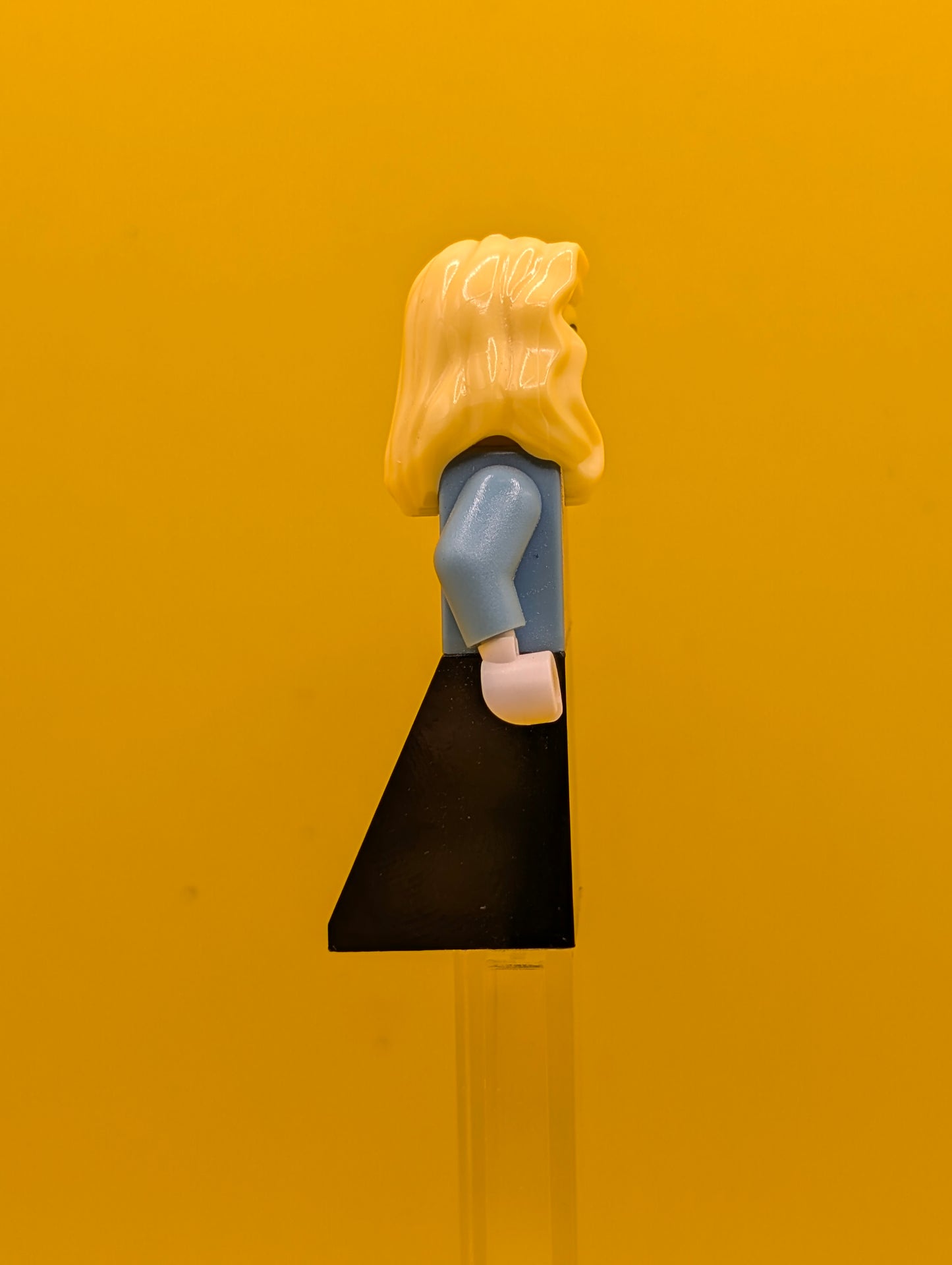 Medium Blue Jacket twn147 with Light Purple Scarf Black Skirt, Bright Light Yellow Female Hair over Shoulder City Lego Minifigure