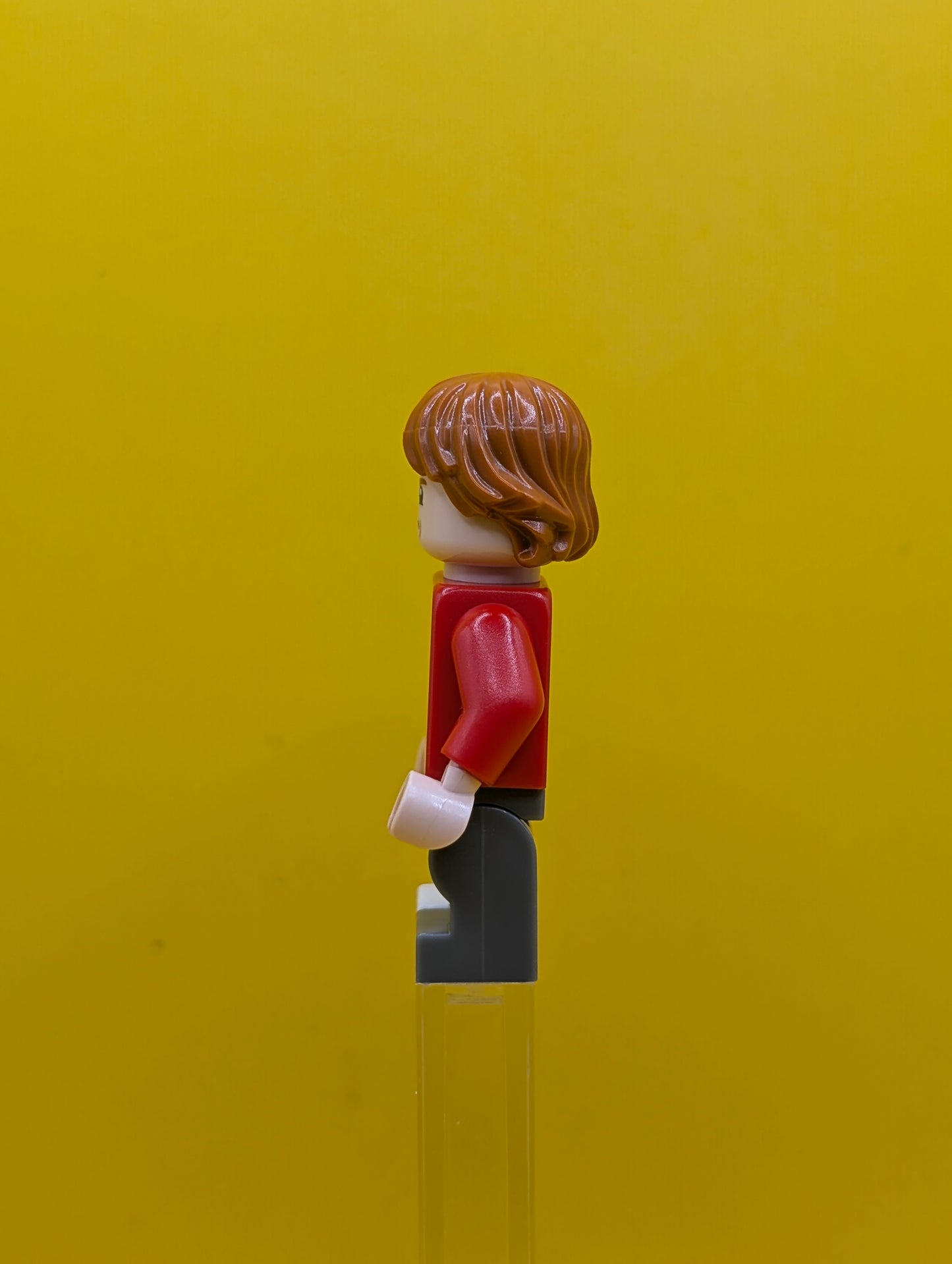 Ron Weasley hp328 Red Sweater, Leg Cast Lego Minifigure