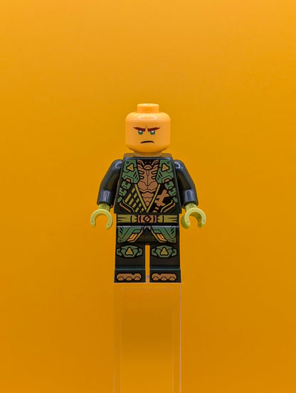Lloyd njo928 Dragons Rising, Tunic Ninjago Lego Minifigure