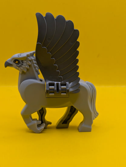 Hippogriff buckbeakc02 Dark Bluish Gray Wings with Dark Bluish Gray Beak and Eye Patches, White Feathers and Bright Light Orange Eyes Pattern (HP Buckbeak) Harry Potter Lego Minifigure