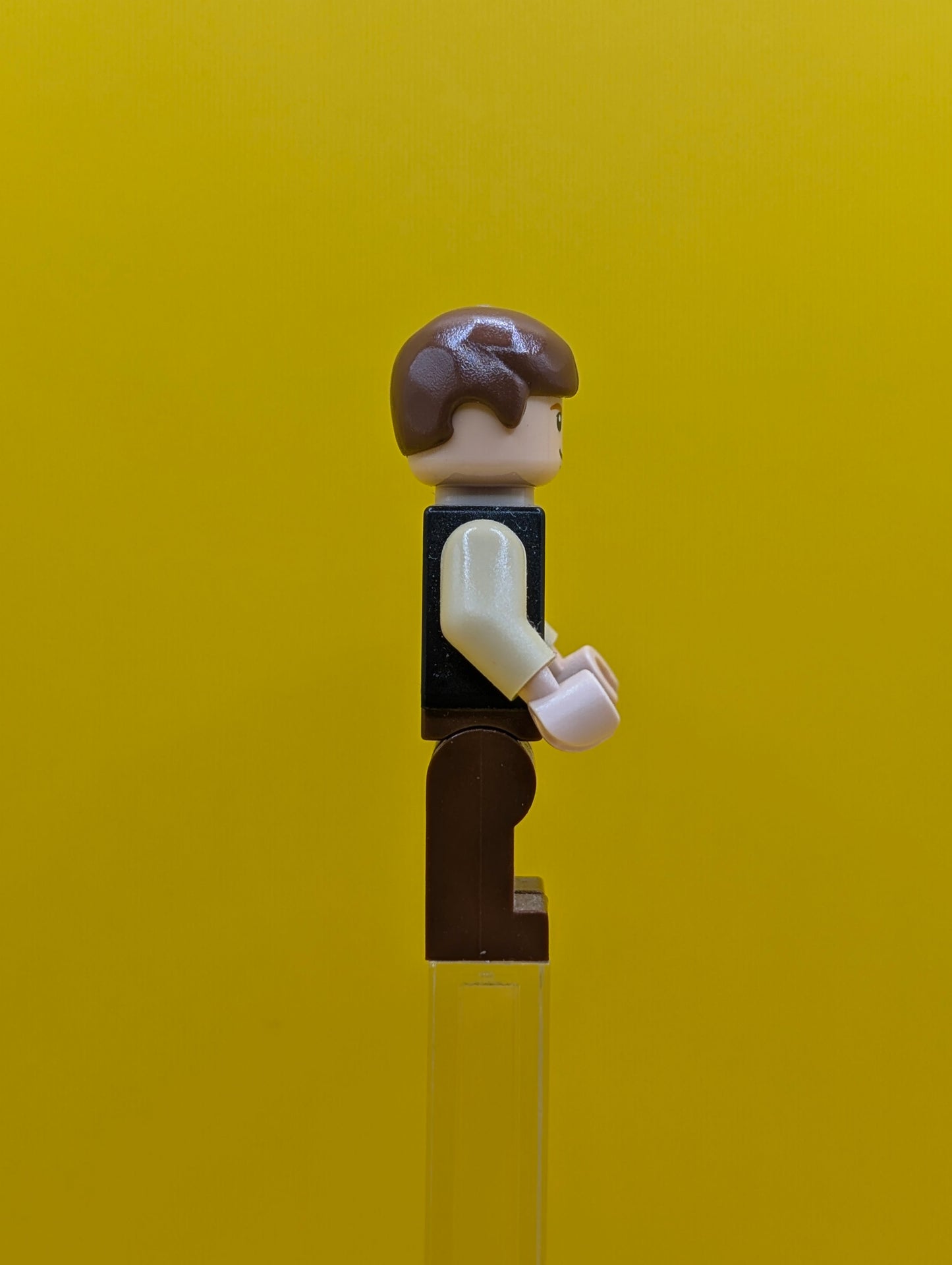 Han Solo sw0179a Light Nougat, Black Vest (2010) Star Wars Lego Minifigure