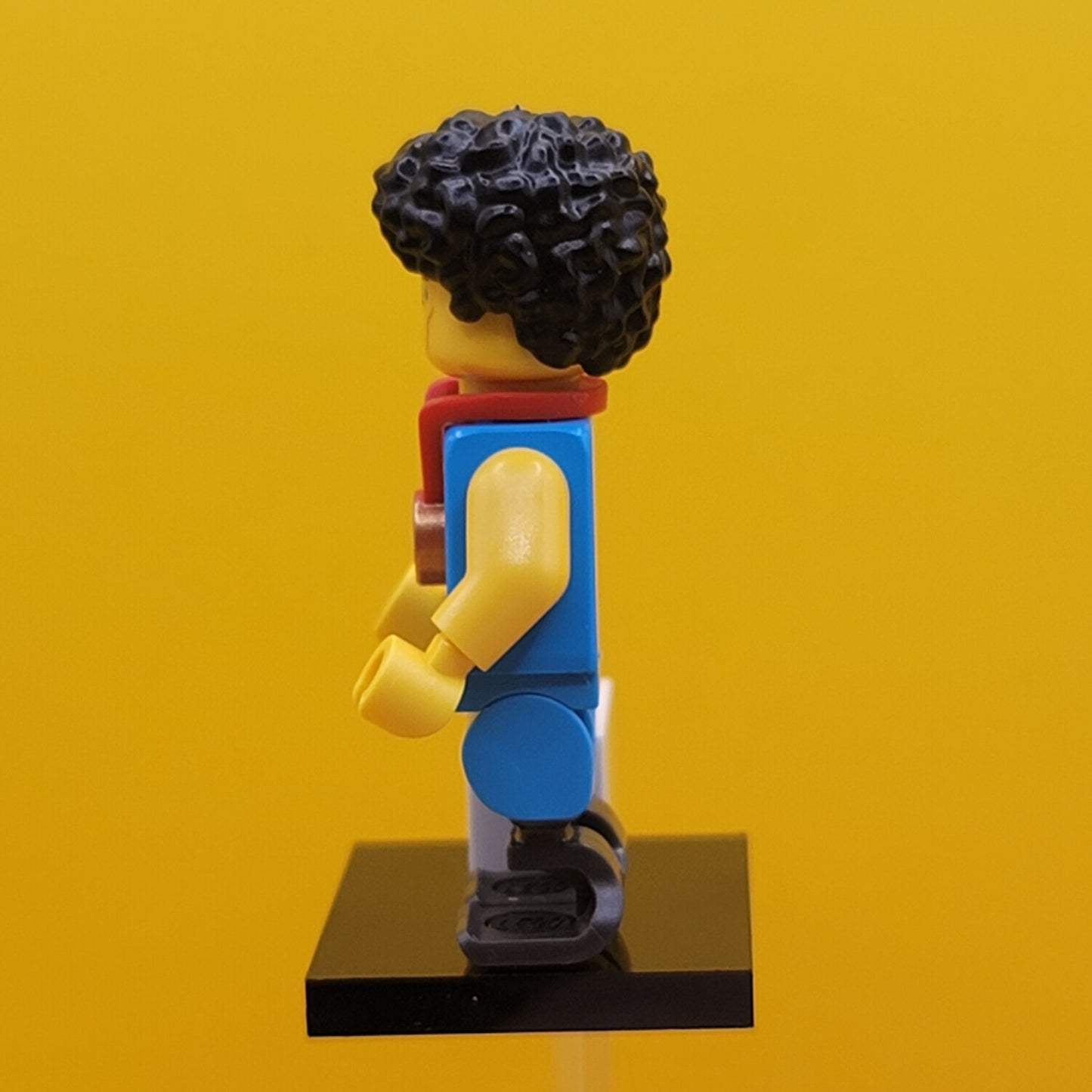 Sprinter CMF Minifigure Lego Series 25 (Complete Set, with stand and accessories) col25-4