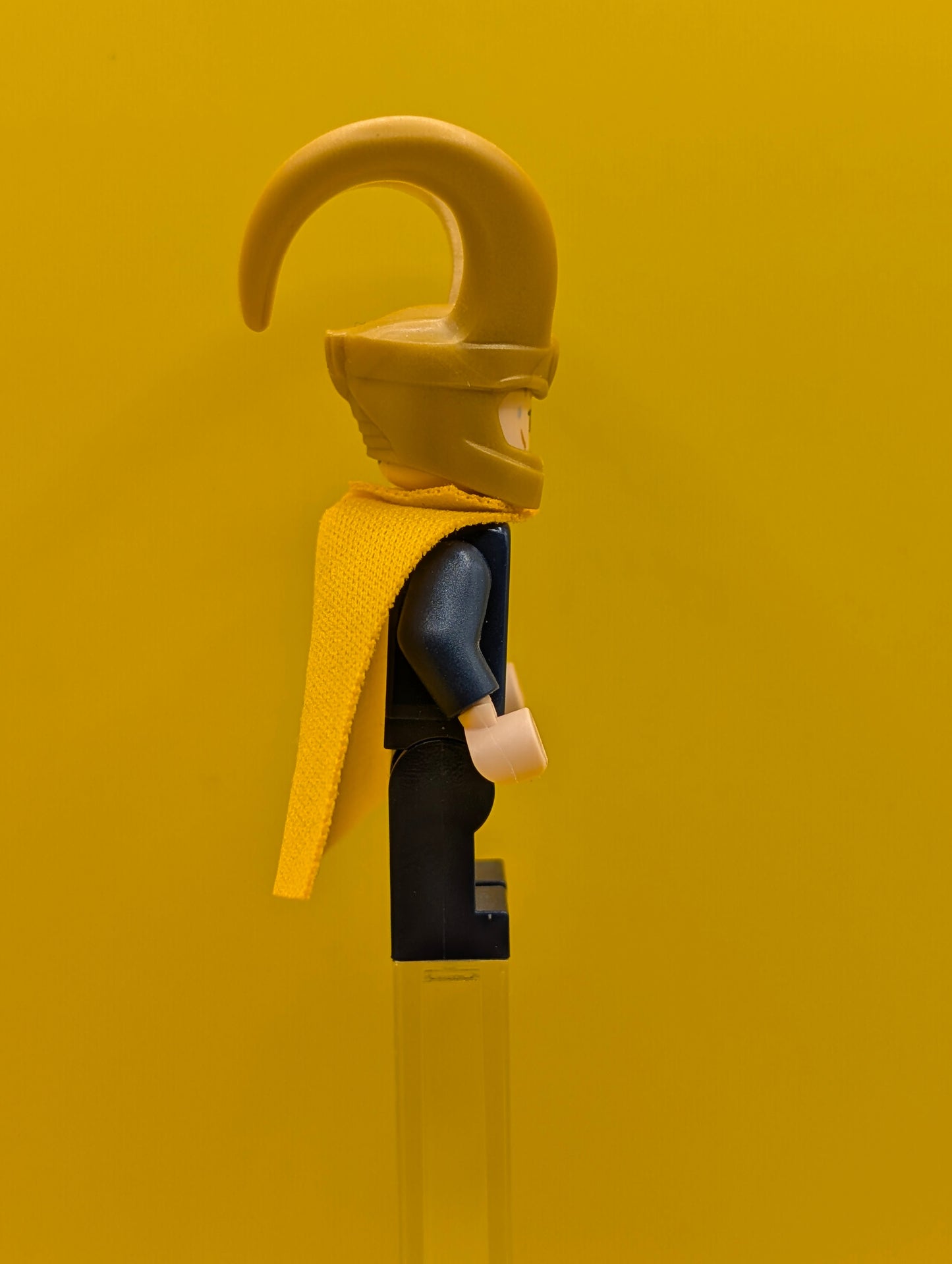 Loki sh0411 Dark Blue Outfit Marvel Lego Minifigure