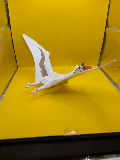 Dinosaur Quetzalcoatlus quetzal01 with Blue Eyes and Orange Jaw Jurassic World Lego Minifigure