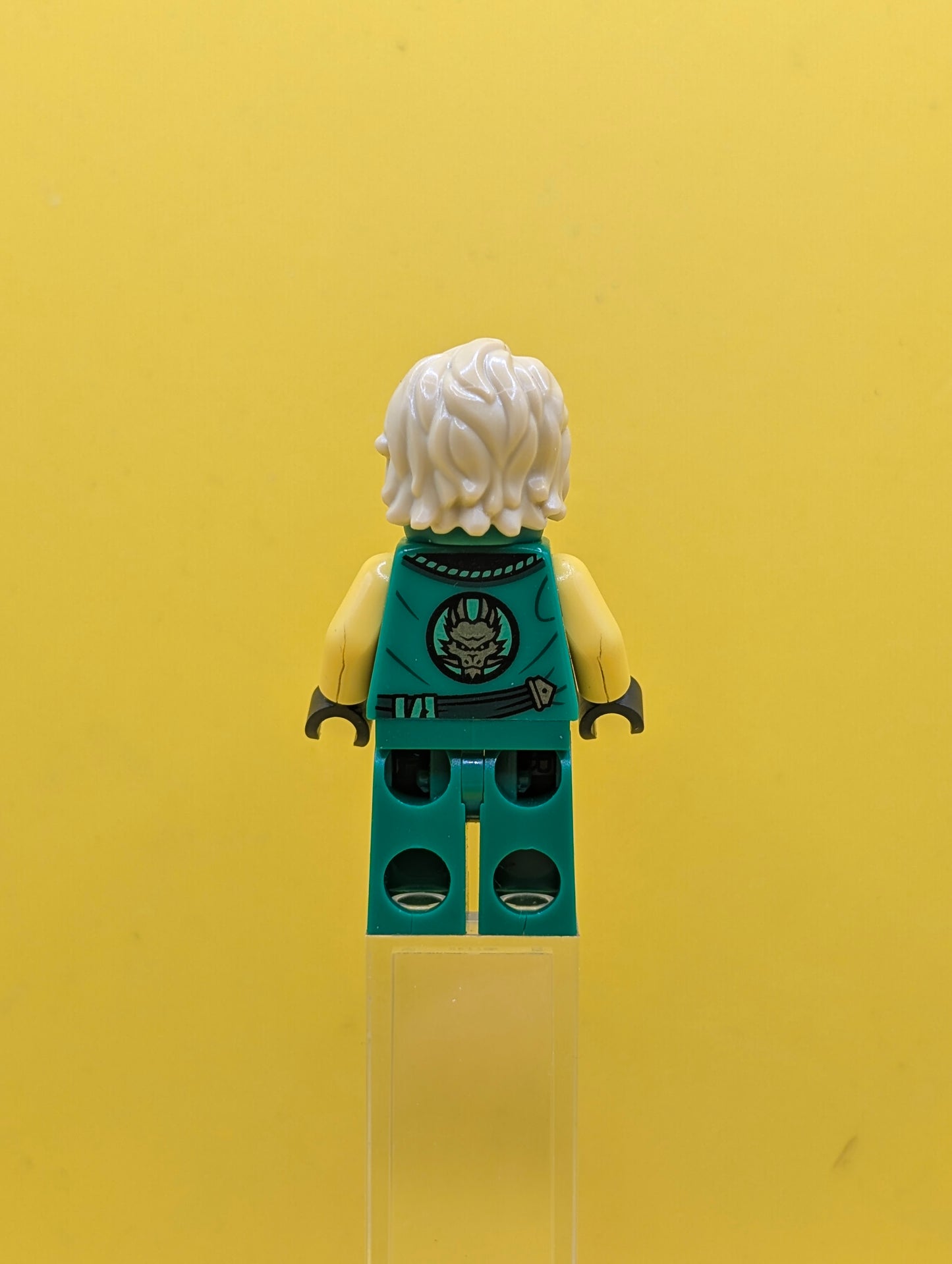 Lloyd njo0574a Legacy, Rebooted, Ninjago Logogram 'MASTER' on Torso Lego Minifigure