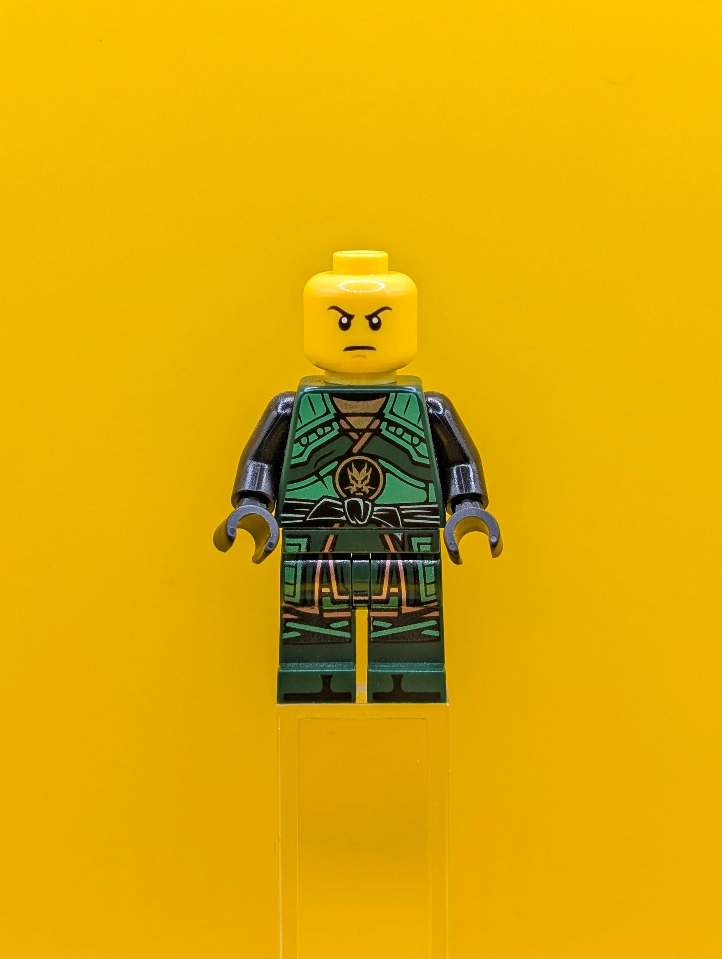 Lloyd njo0284 The Hands of Time, Black Armor Ninjago Lego Minifigure
