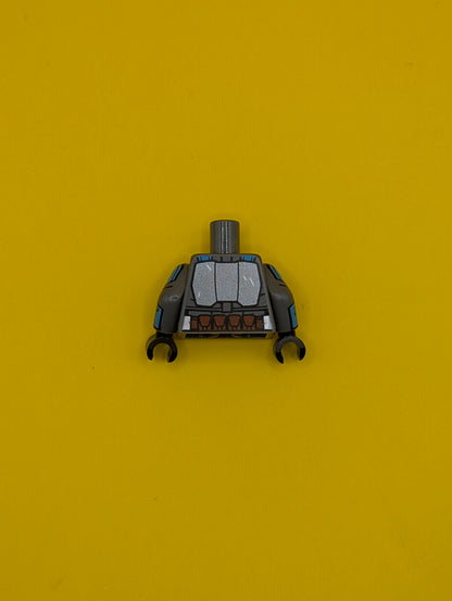 973pb5351c01 Torso SW Mandalorian Dark Silver Armor Plates, Dark Azure Straps, Reddish Brown Utility Belt with Pouches and Silver Buckle Pattern / Dark Bluish Gray Arms with Dark Azure Shoulders and Cuffs, Black Nite Owl Logo Pattern Lego Part