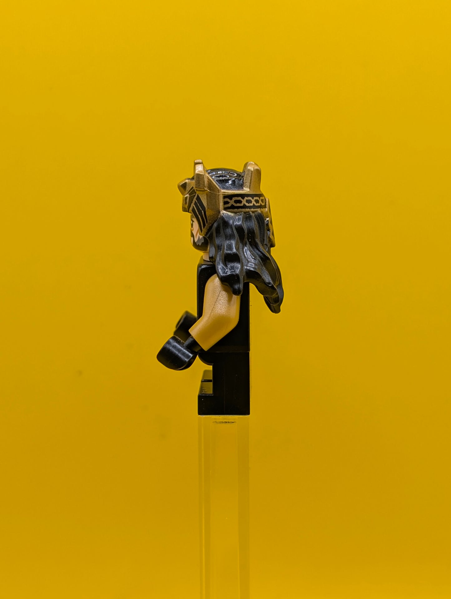 Thorin Oakenshield lor106 Gold Armor and Crown Lord of the Rings Lego Minifigure