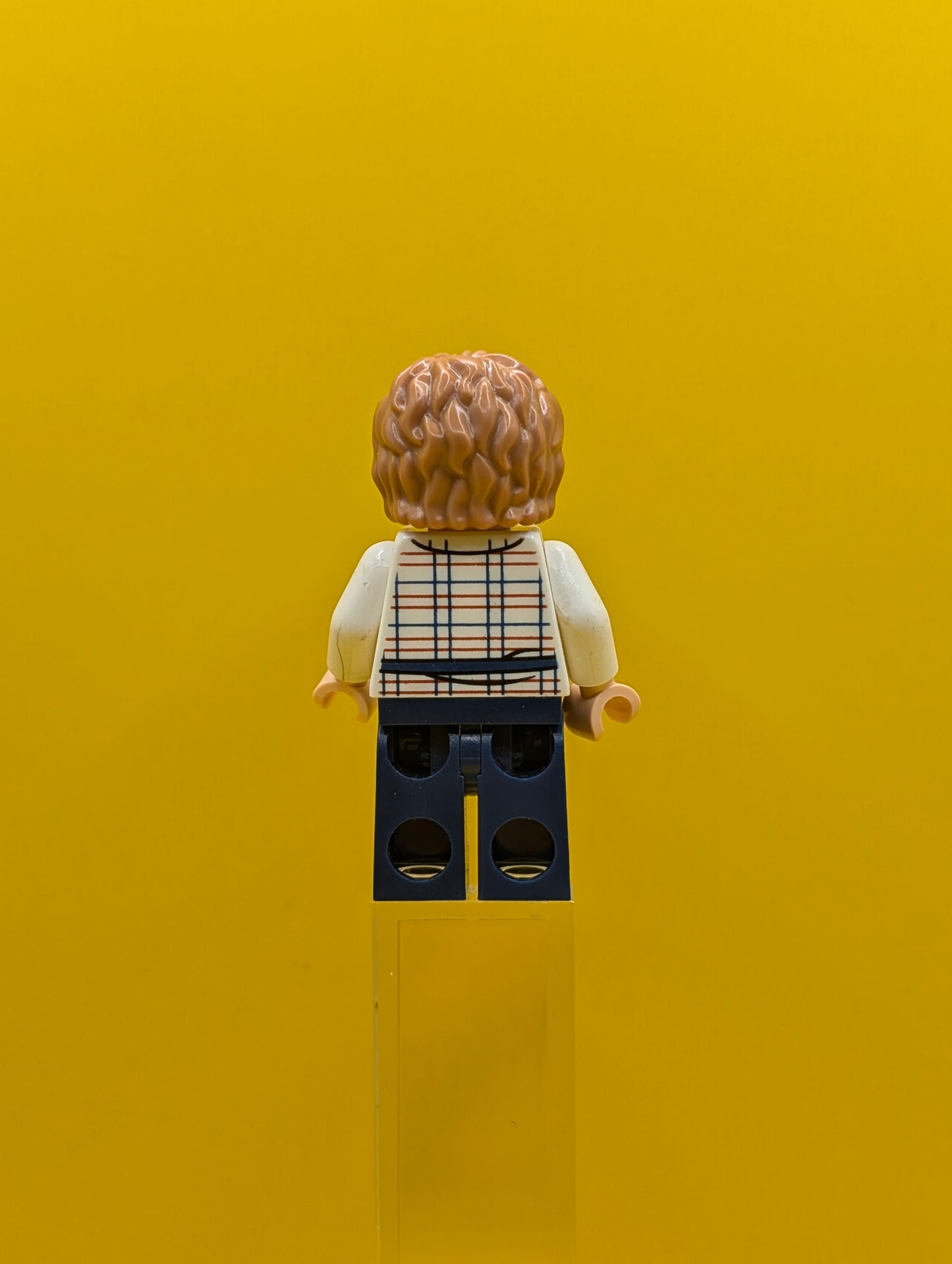 Gray Mitchell jw002 White Shirt, Dark Blue Legs Jurassic World Lego Minifigure